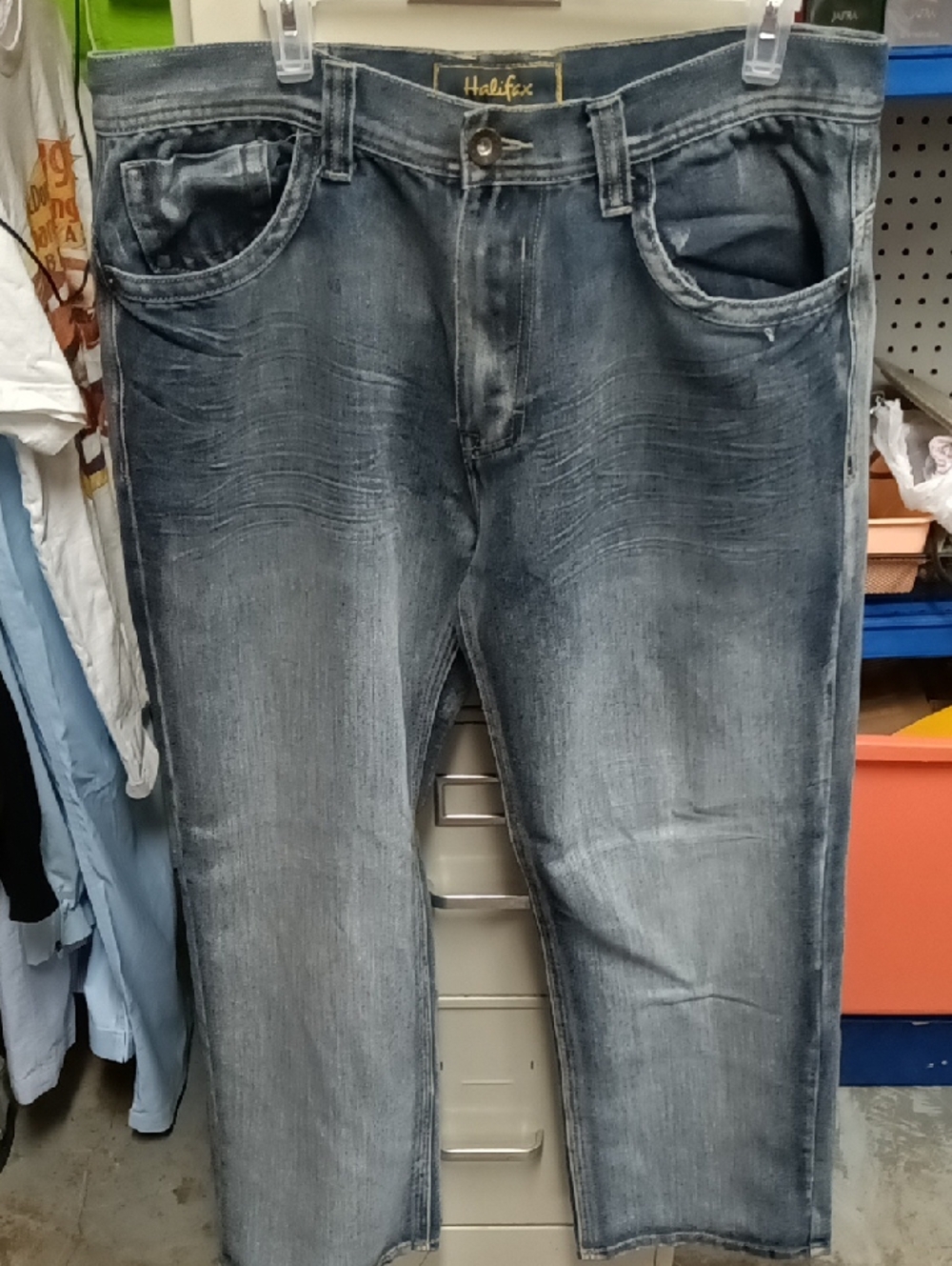 Halifax Relaxed Fit Men's Washed Blue Jeans